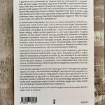 Okos, de szétszórt