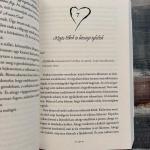 A Thousand Broken Pieces - Ezer törött szilánk