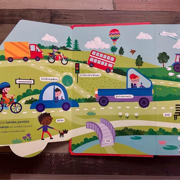 Első szavaim - Angol-magyar hangmodulos könyv