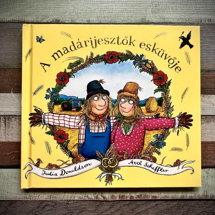 A madárijesztők esküvője