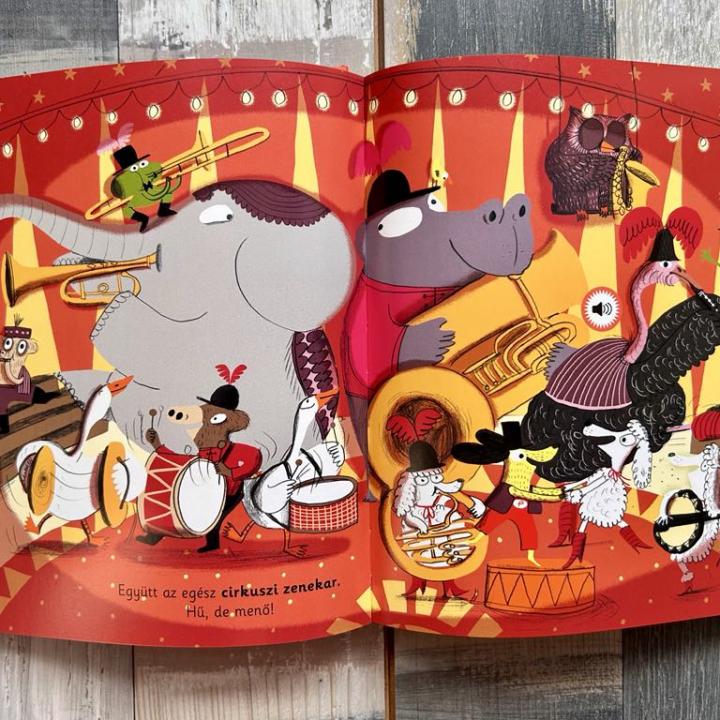 Pepe a cirkuszban - Zenélő könyv