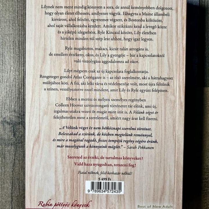 Velünk véget ér  (It ends with us)