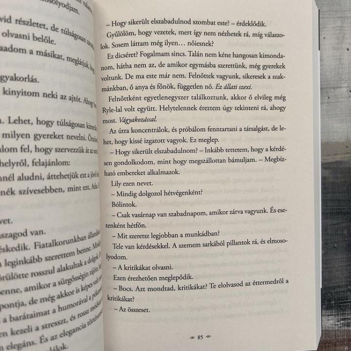 Velünk kezdődik - It Starts With Us (It Ends With Us 2.)